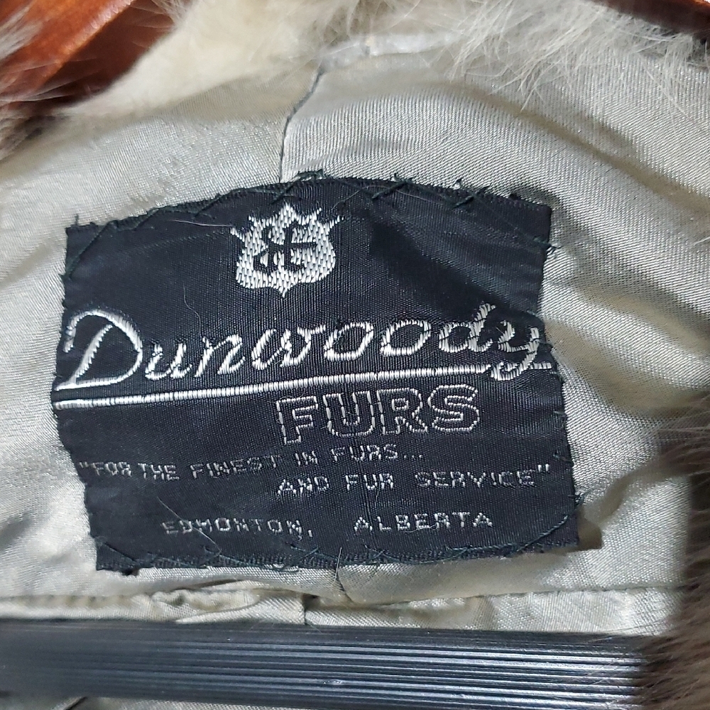 Vintage Cream Fur Cape Dunwoody Furs Drama Romantic Rock Myth Rich Retro - Picture 5 of 16